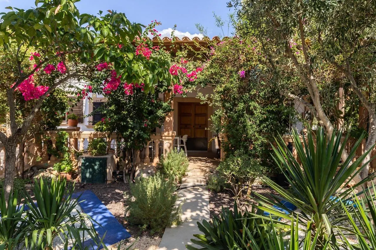 Finca Can Lluc Alaro Villa